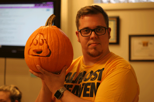 hoops-emoji-pumpkin